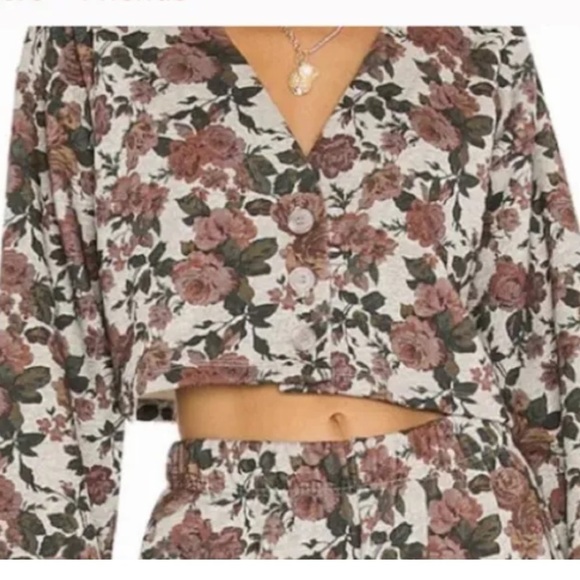 LOVERS + Friends Floral Crop Top French Terry Button Up V Neck - Picture 2 of 11